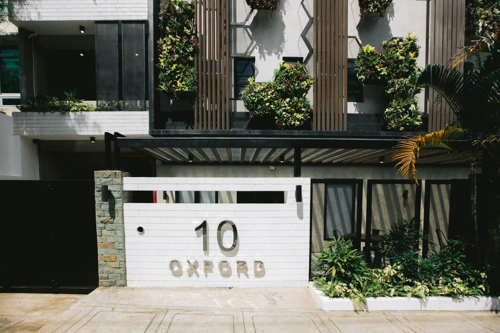 10 Oxford Residences Quezon City Exterior photo